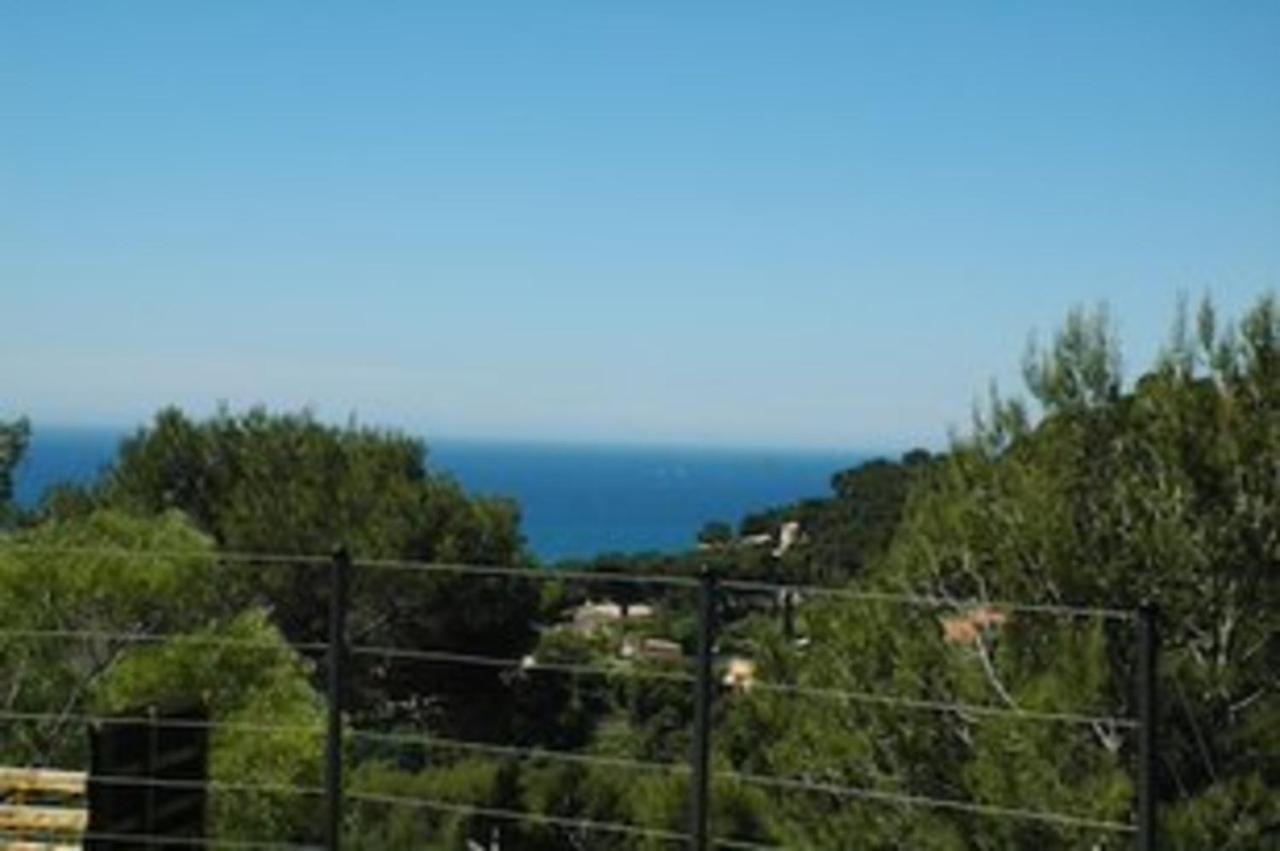 Apartament Beau T3 Au Mont Des Oiseaux Hyères Zewnętrze zdjęcie